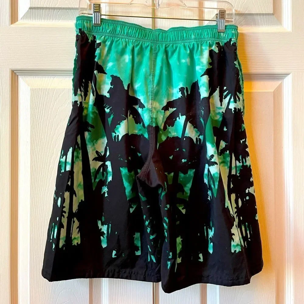 NIKE GREEN WITH BLACK PALM TREE BOARD SHORTS SIZE MEDIUM 10” EUC